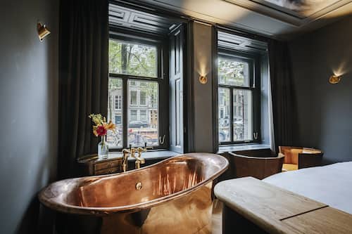Deluxe Double Room (Benedictus de Spinoza) | View from room