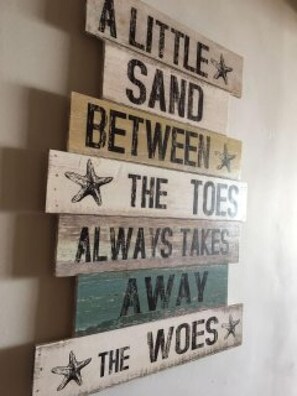 2 bedrooms - Mermaid Apartment - Sea Front Apartment With Views (Saundersfoot)