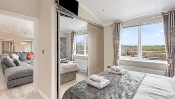 4 bedrooms