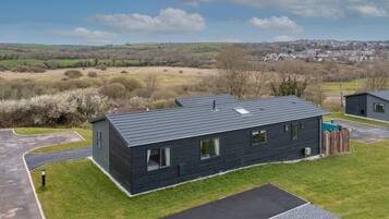4 bedrooms
