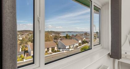 Am Byth - Luxury Cottage Sea Views