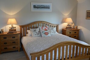 House | 3 bedrooms - Swallow Dale - Large Pet Friendly Cottage (Saundersfoot)