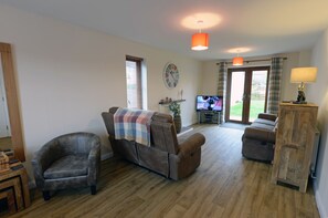 House | 4 bedrooms, WiFi - Coppins Park - Dog Friendly Peaceful Location (Saundersfoot)