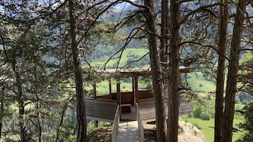 Enceinte de lâhĂ©bergement