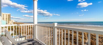 Spectacular Oceanfront HOME Large Media&Game Room 12 bed 12 bath OVERSIZED POOL