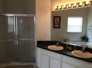 Villa, 4 Schlafzimmer | Badezimmer | Handtücher
