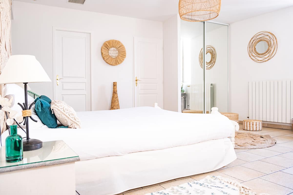 Kamar Triple Deluks, 1 kamar tidur, pemandangan kota | Wi-Fi gratis