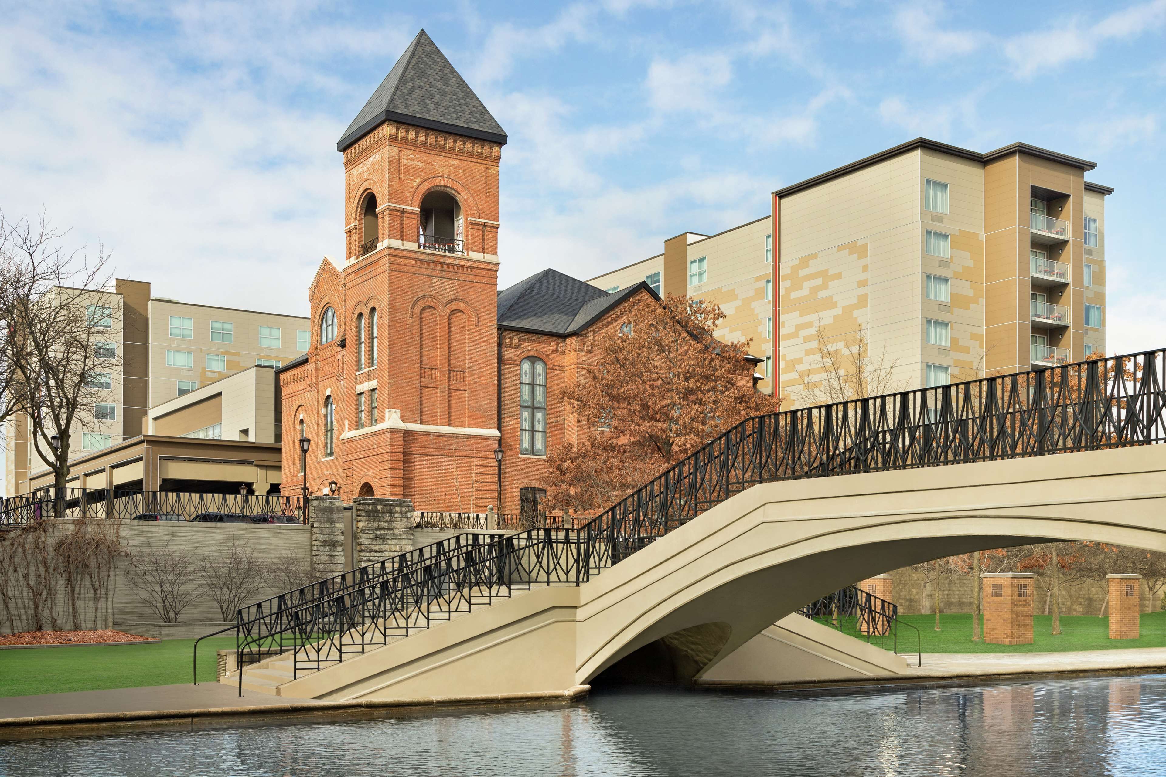 Photo - Hampton Inn Indianapolis Downtown IUPUI