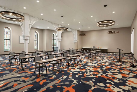 Hampton Inn Indianapolis Downtown IUPUI - Image 37