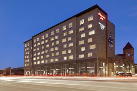 Hampton Inn Indianapolis Downtown IUPUI - Image 45