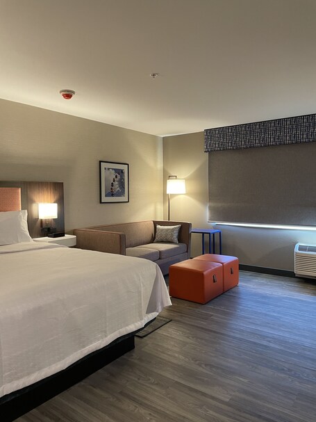 Hampton Inn Indianapolis Downtown IUPUI - Image 19