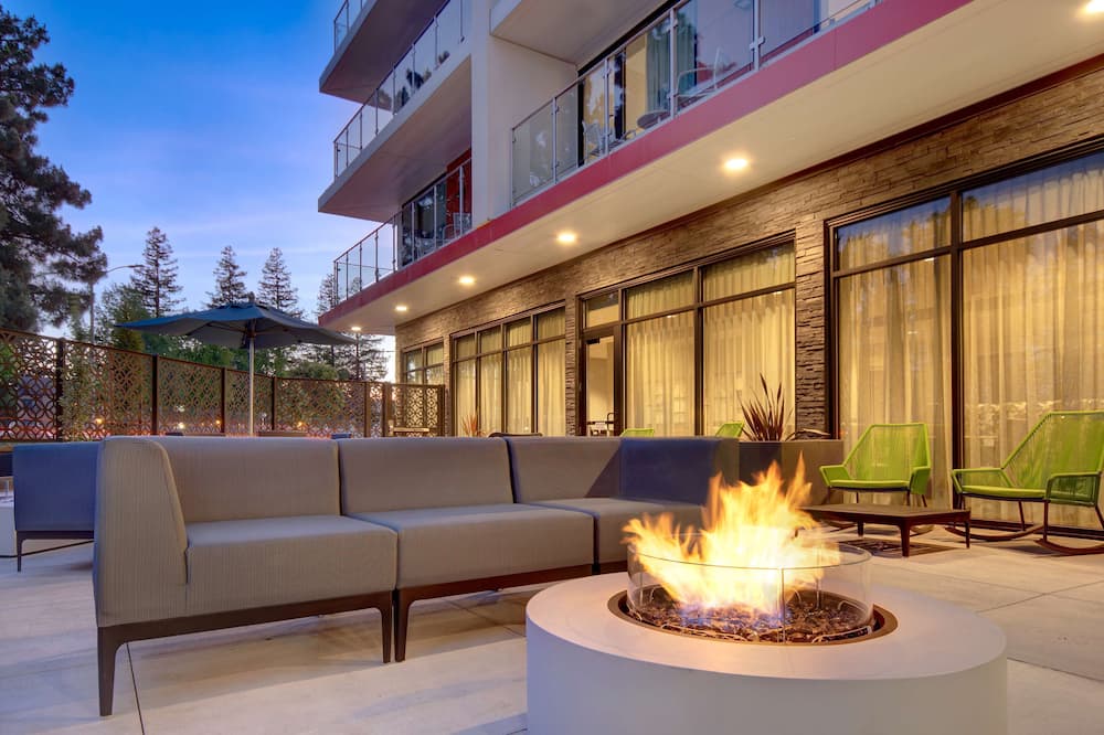 Hampton Inn & Suites Sunnyvale Silicon Valley