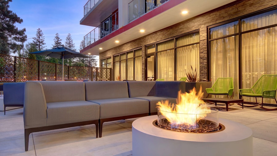 Hampton Inn & Suites Sunnyvale Silicon Valley