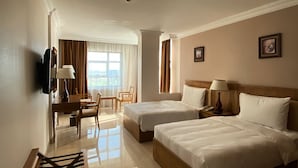 Business Twin Room | Free WiFi - City Center Hotel (Seeb)