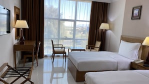 Classic Twin Room | Free WiFi - City Center Hotel (Seeb)