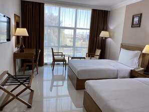 Classic Twin Room | Free WiFi - City Center Hotel (Seeb)