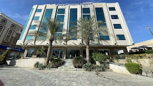 Front of property - City Center Hotel (Seeb)