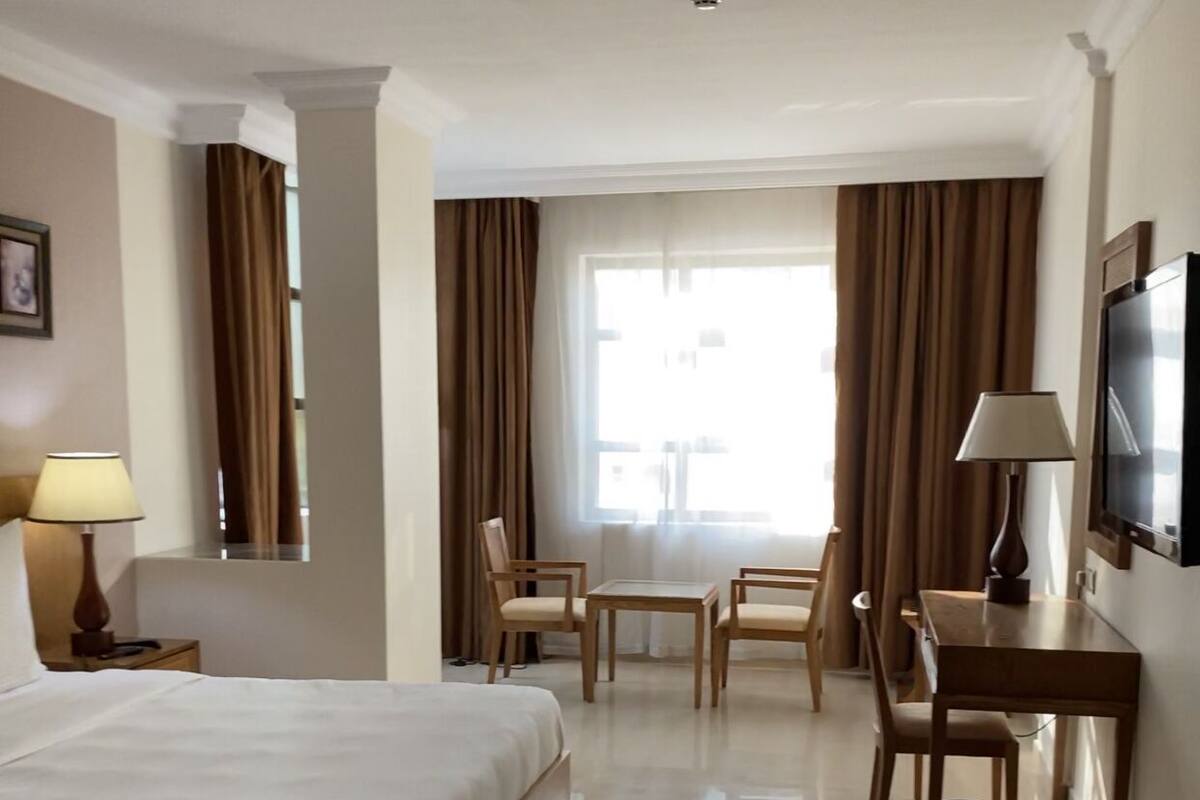 Chambre Affaires double | Accès au Wi-Fi (inclus)