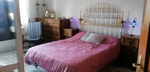 4 bedrooms, iron/ironing board, travel crib, WiFi