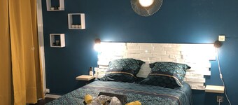 Studio SUNSEA is located 150 meters from the beach and all amenities.