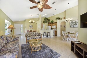 Fernseher, Tischfußball