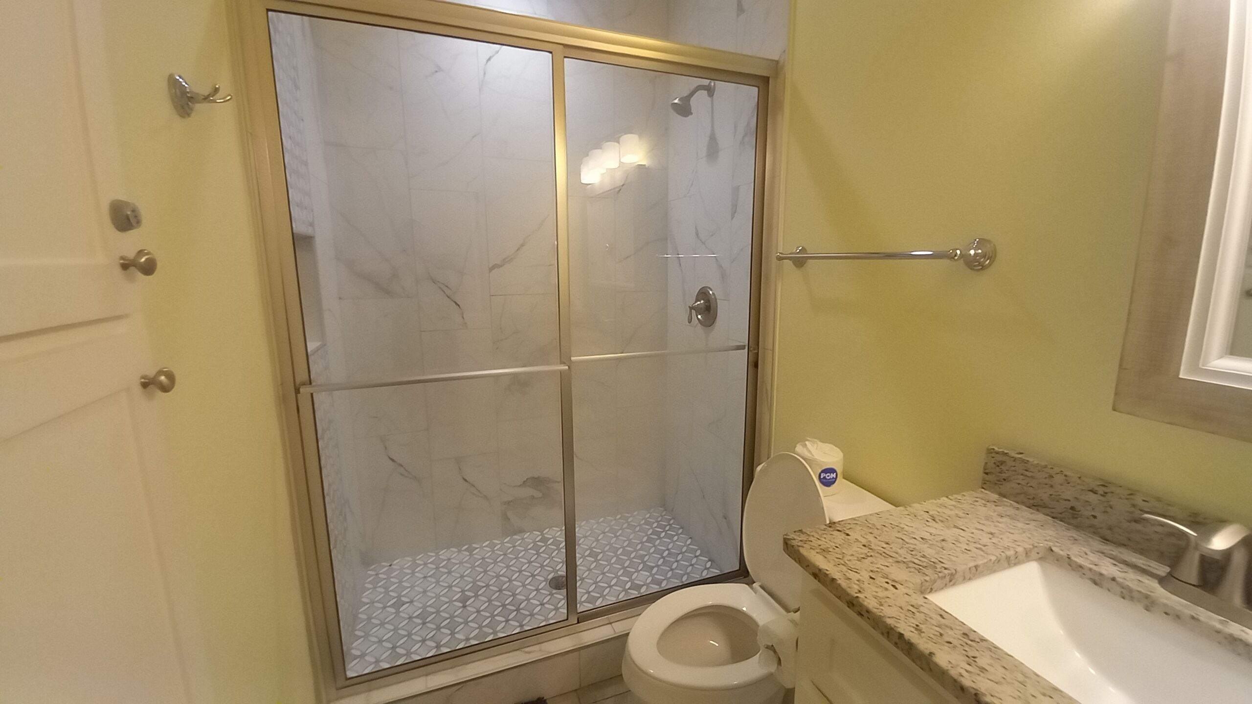 Huge walk in shower