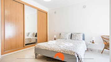 1 Schlafzimmer, BĂŒgeleisen/BĂŒgelbrett, kostenloses WLAN