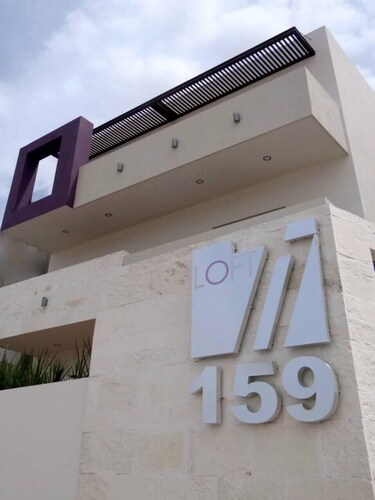 Loft 77