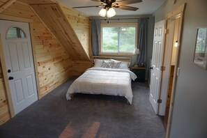 4 habitaciones, escritorio, tabla de planchar con plancha y wifi gratis