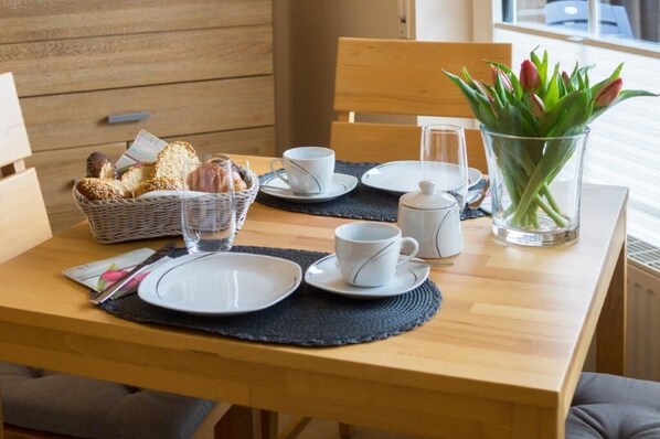 تناول الطعام