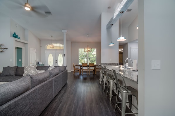 Interior - HEATED PRIVATE POOL | CLOSE TO RAINBOW RIVER, CRYSTAL RIVER & GOLFING (Citrus Springs)