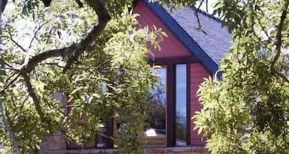 Rental vacancy between Camaret and Crozon, villa in large renovated farmhouse,