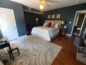 3 bedrooms, desk, iron/ironing board, free WiFi - Tower Grove South hidden gem (St. Louis)