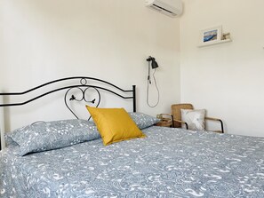 2 Schlafzimmer, Bügeleisen/Bügelbrett, kostenloses WLAN, Bettwäsche