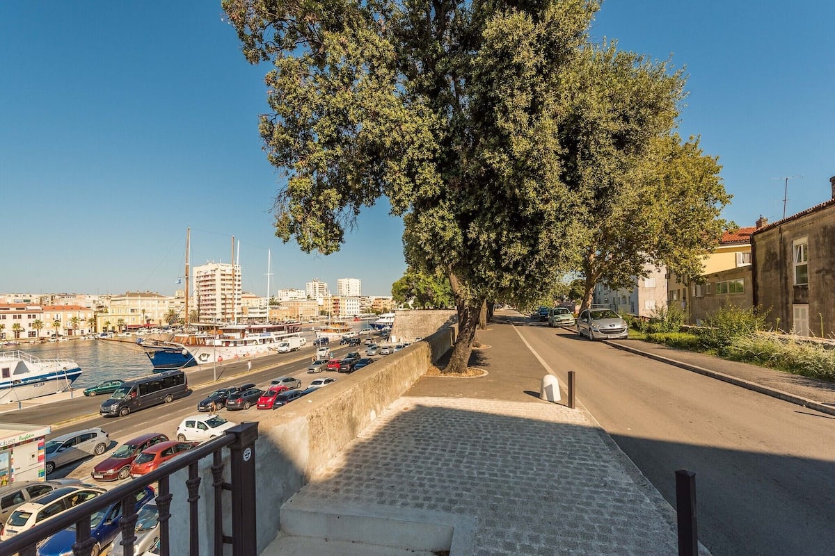 Wi-Fi gratuit, draps fournis