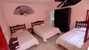 Family Quadruple Room, 1 Bedroom - Reforma Inn (Querétaro)