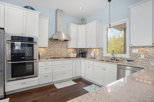 Custom Lake Michigan Beachfront Vacation Home