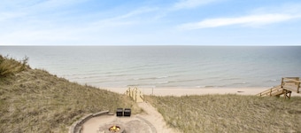 Custom Lake Michigan Beachfront Vacation Home