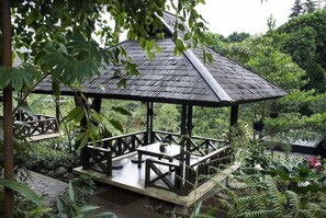 Tempat makan outdoor