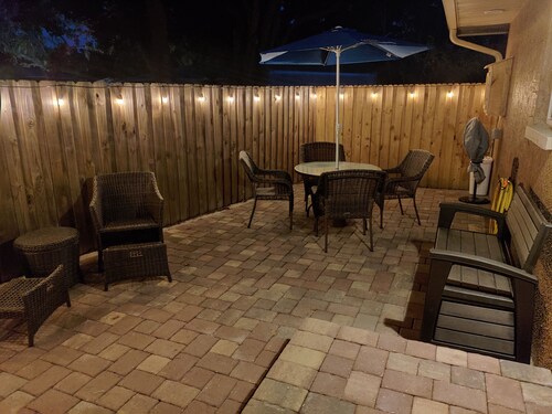 Private Guest house minutes from the Gulf beaches 