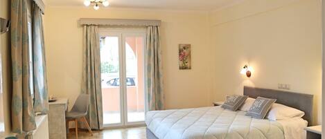 2 bedrooms, iron/ironing board, travel crib, free WiFi