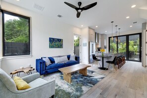 Smart TV, offices, computer monitors