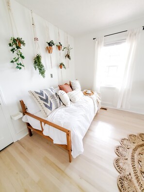 3 dormitorios, escritorio, wifi gratis y ropa de cama