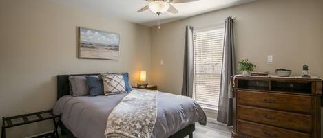 1 Schlafzimmer, Schreibtisch, Bügeleisen/Bügelbrett, kostenloses WLAN