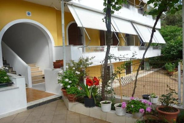 Enceinte de l’hébergement