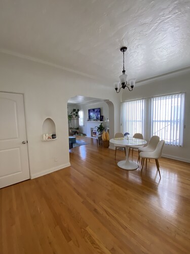 Lovely Large Spanish Apartment by Grove and Erewhon