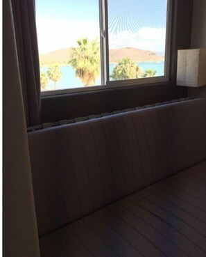 Interior - Modern Bahia Studio Water views Con vista al mar (San Carlos)