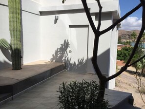 Exterior detail - Modern Bahia Studio Water views Con vista al mar (San Carlos)