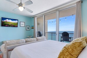 Iron/ironing board, WiFi, bed sheets, wheelchair access