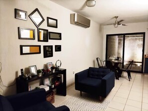 Interior - F) Casa Para 3 en Coto Privado en Valle Alto Verde (Sin.)